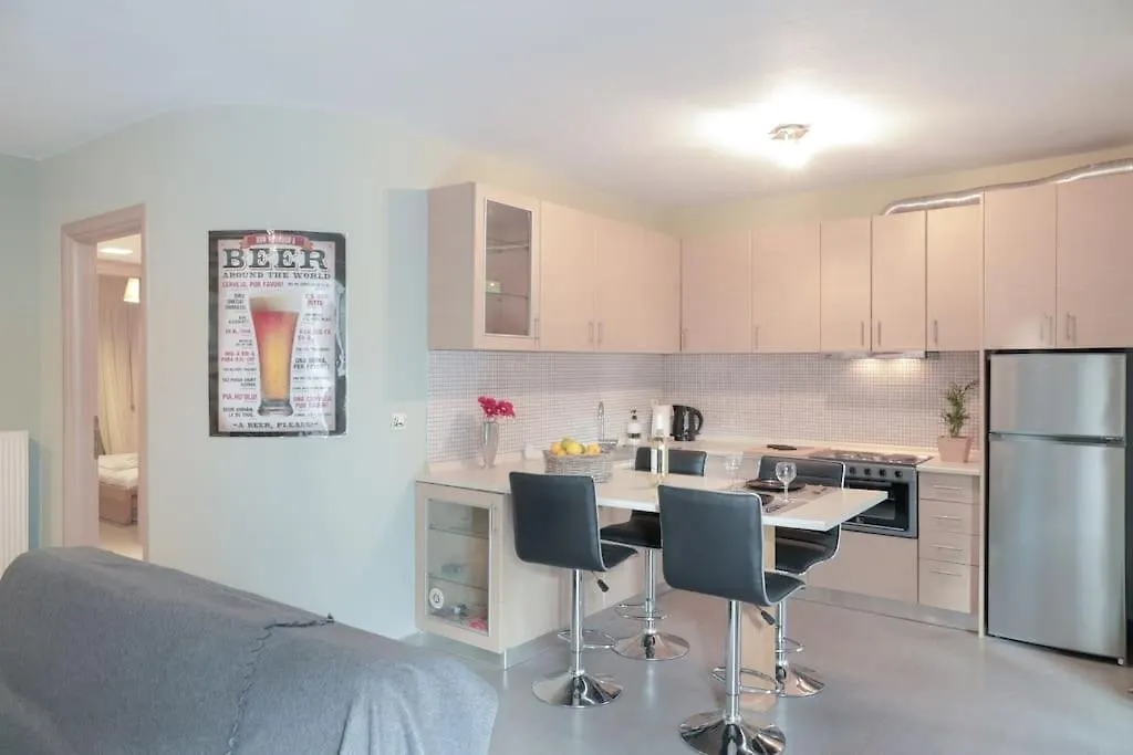 Apartmán 5 Min From Papageorgiou Free Indoor Parking Soluň